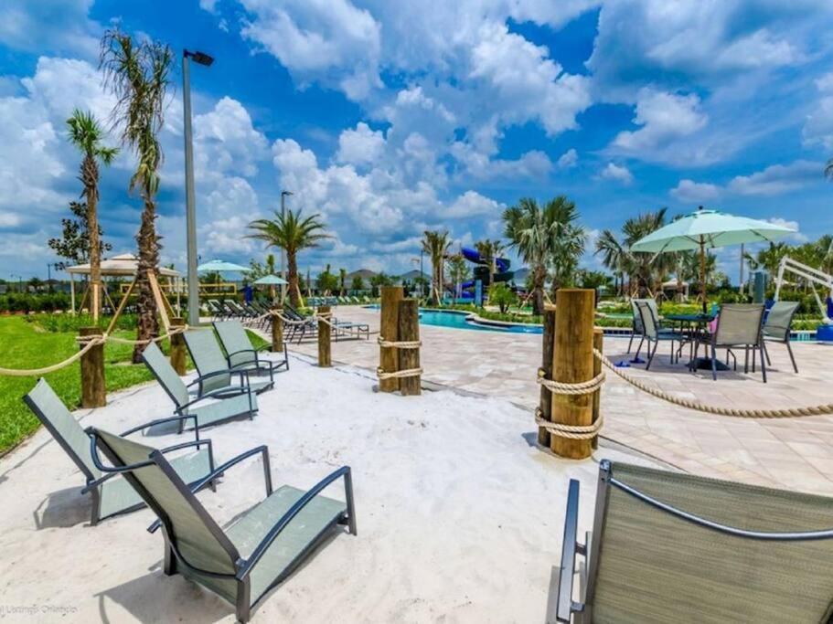 Makin Memories Gated Style Community Storey Casa vacanze *