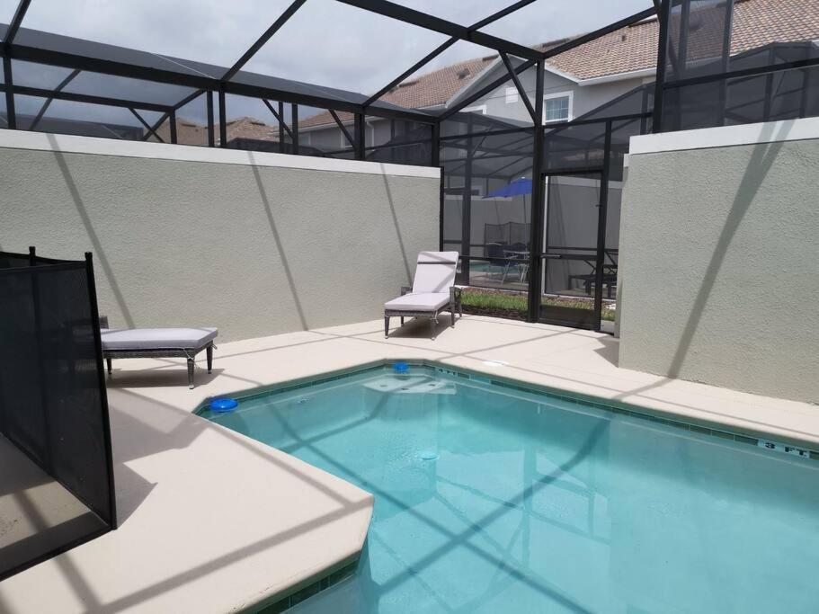 Makin Memories Gated Style Community Storey Ferienhaus